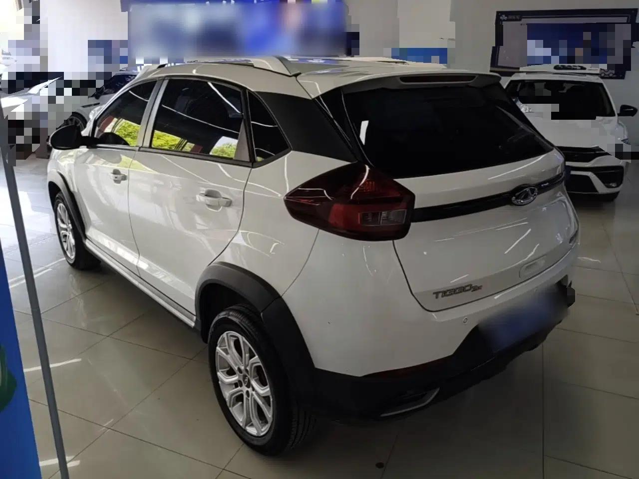 Chery Tiggo 3X 2022 Diamond Edition 1.5L CVT Elite Version — миниатюра 4