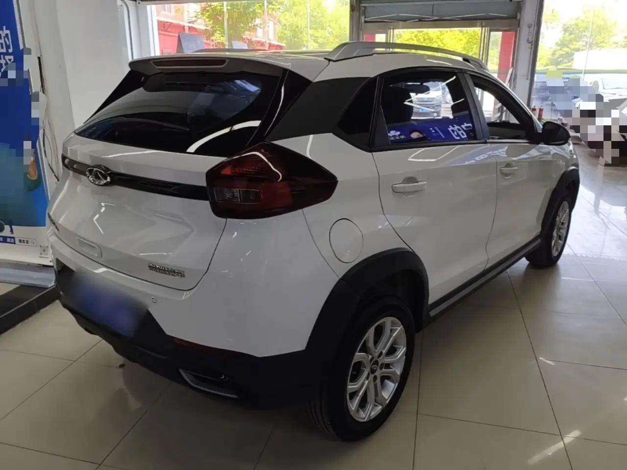 Chery Tiggo 3X 2022 Diamond Edition 1.5L CVT Elite Version — миниатюра 6