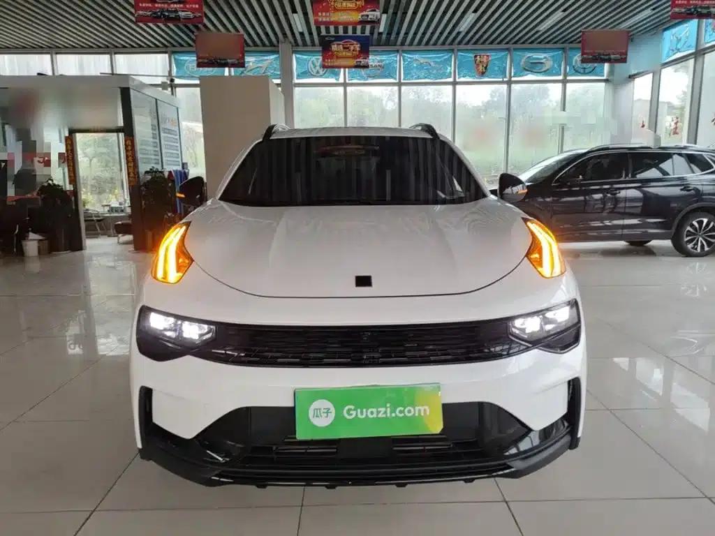Lynk & Co 01 2025 2.0TD Two-Wheel Drive Refreshed Pro Edition — миниатюра 3
