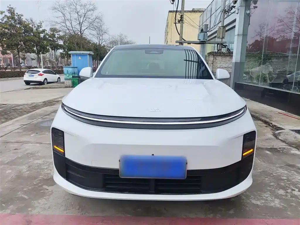 Li Auto L6 2024 Pro — миниатюра 3
