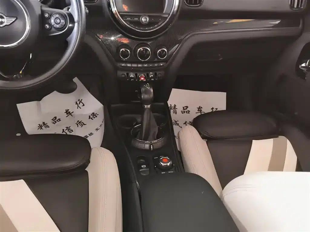 2017 MINI COUNTRYMAN 1.5T COOPER ALL4 Traveler — миниатюра 13