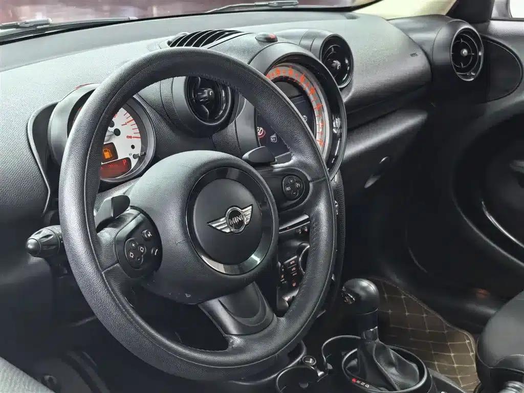 2012 MINI COUNTRYMAN 1.6T COOPER S — миниатюра 12