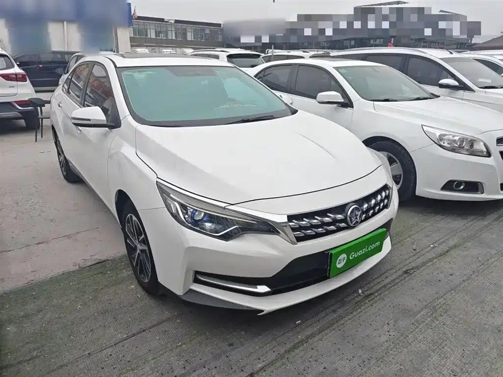Venucia D60 2020 1.6L XL CVT Enjoy Edition — миниатюра 4