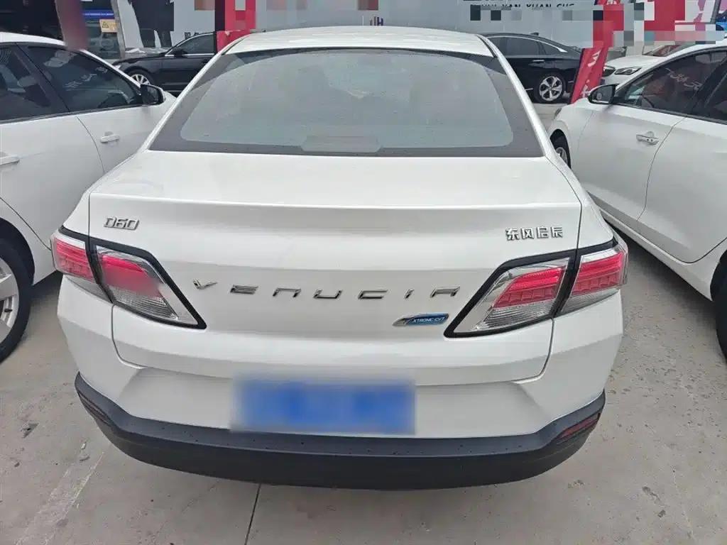 Venucia D60 2020 1.6L XL CVT Enjoy Edition — миниатюра 6