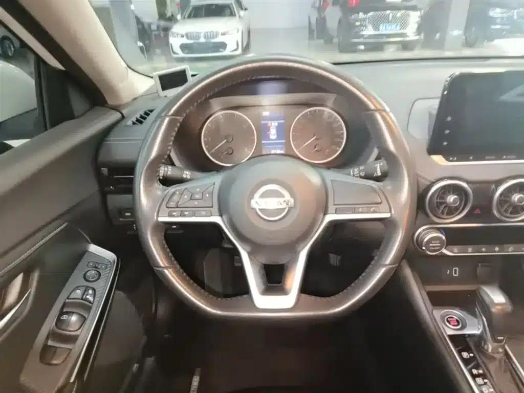 Nissan Sylphy 2021 1.6L XL CVT Enjoy Edition — миниатюра 11