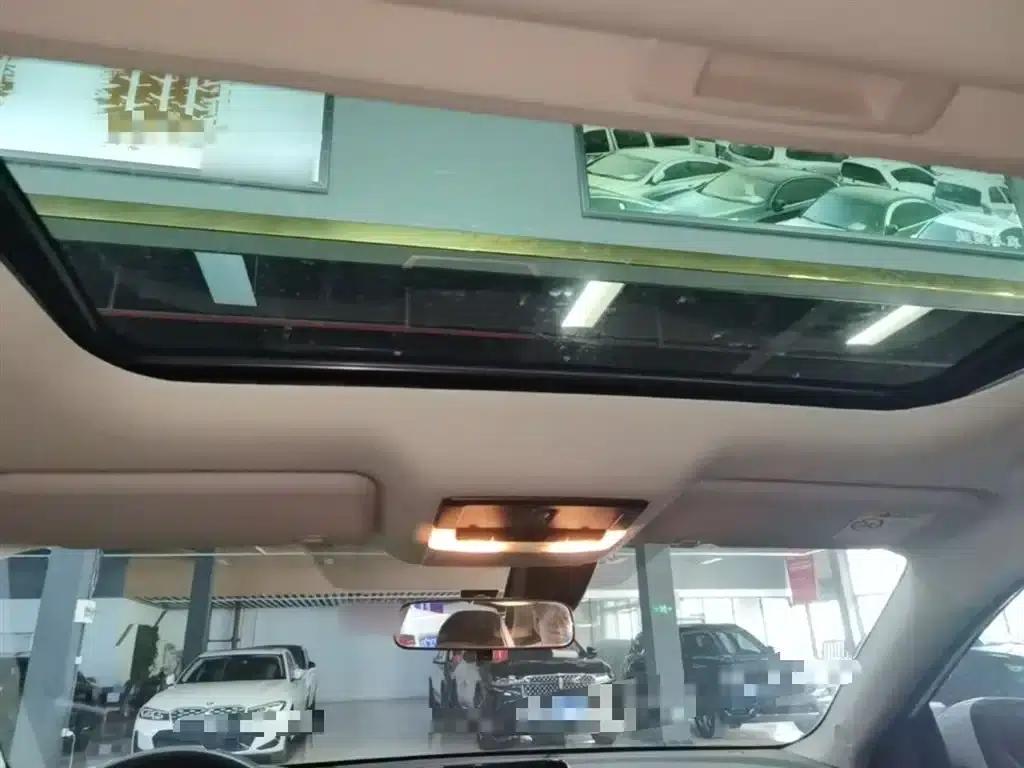 Nissan Sylphy 2021 1.6L XL CVT Enjoy Edition — миниатюра 18