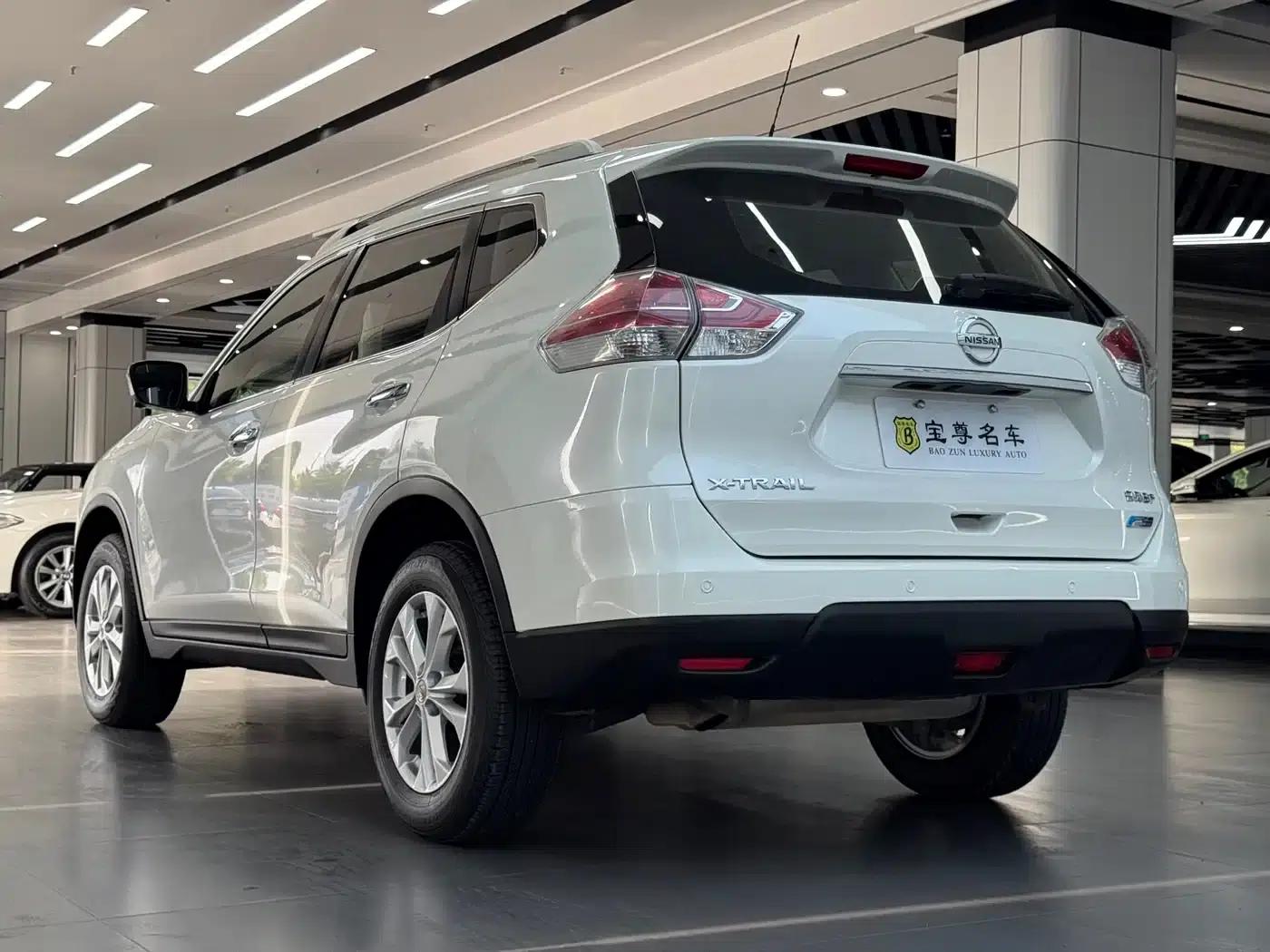 Nissan X-Trail 2014 2.0L CVT Comfort Edition 2WD — миниатюра 6