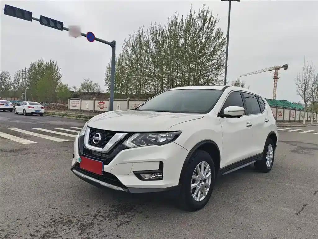 Nissan X-Trail 2017 2.0L CVT Comfort Edition 2WD — миниатюра 1