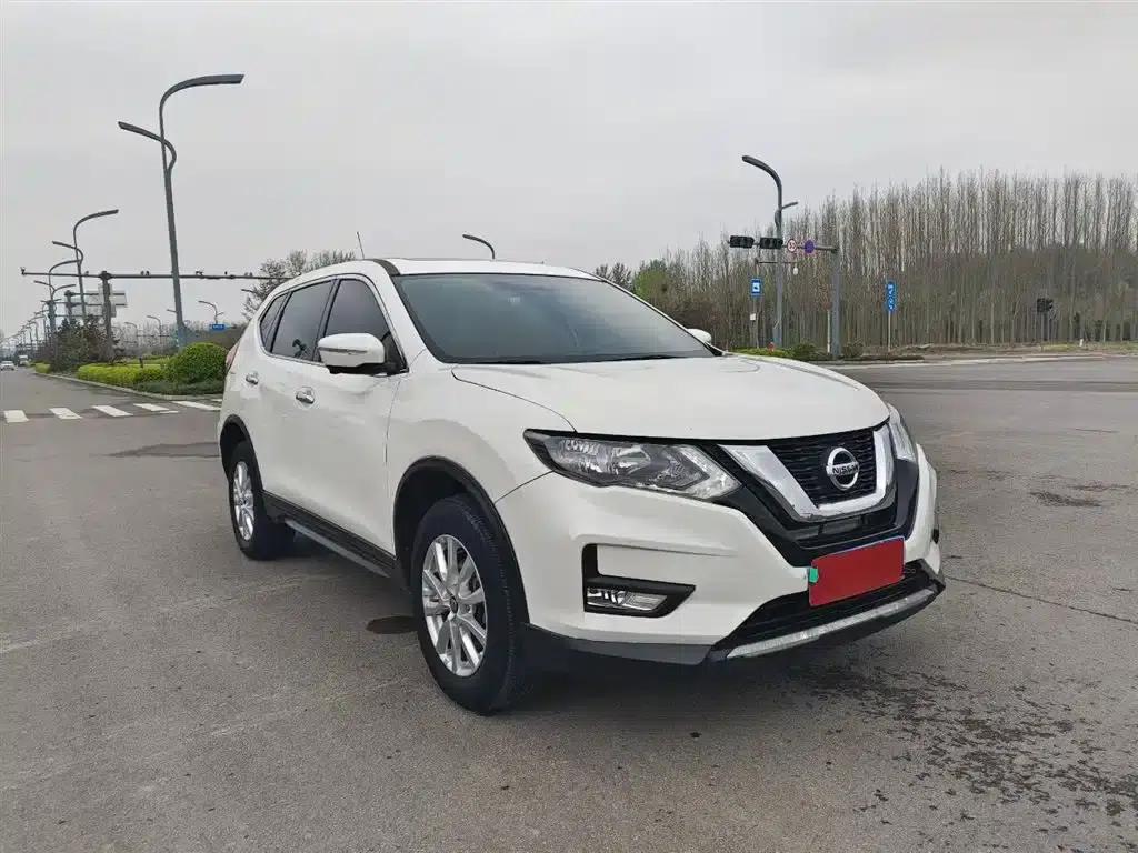 Nissan X-Trail 2017 2.0L CVT Comfort Edition 2WD — миниатюра 4