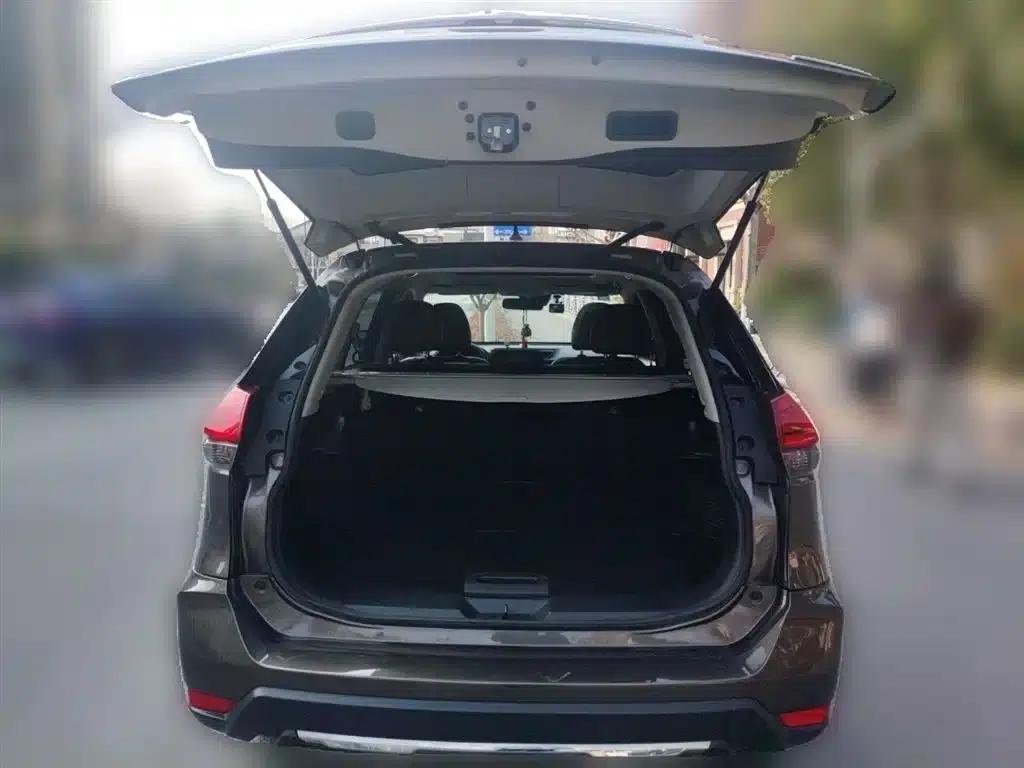 Nissan X-Trail 2019 2.0L CVT Comfort Edition 2WD — миниатюра 10