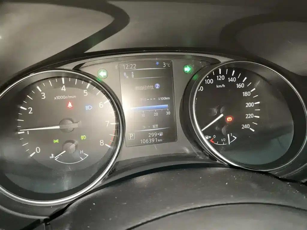 Nissan Qashqai 2021 2.0L CVT Luxury Edition — миниатюра 4