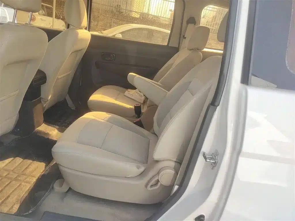 Wuling Hongguang 2014 1.5L S Standard Edition — миниатюра 17