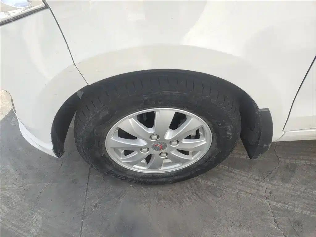 Wuling Hongguang 2014 1.5L S Standard Edition — миниатюра 23