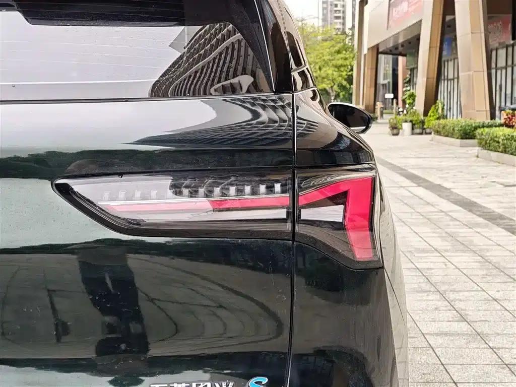 Wuling Xingguang S 2024 Model 130km Flagship Edition — миниатюра 12
