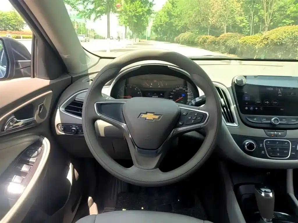 2019 Chevrolet Malibu XL 535T CVT Sharp Edition — миниатюра 11