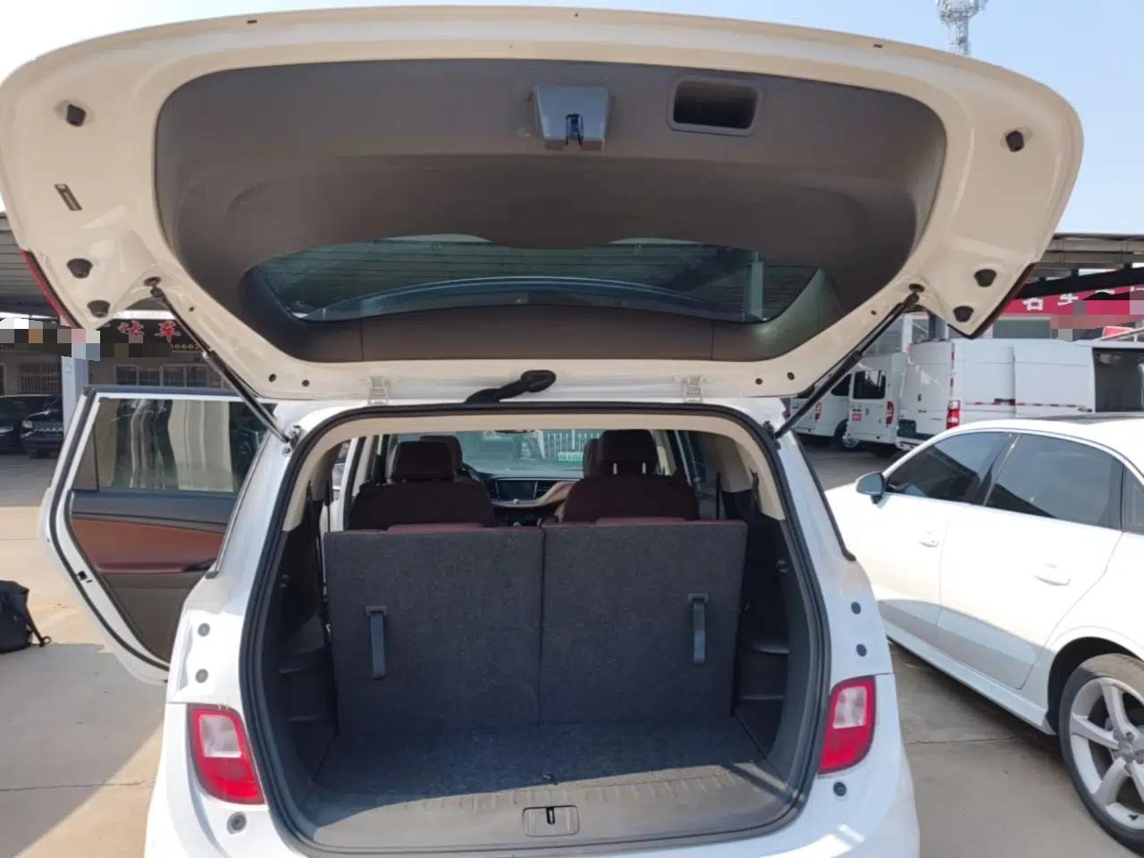Buick GL6 2019 18T 6-Seater Connected Luxury Version China VI Standard — миниатюра 22