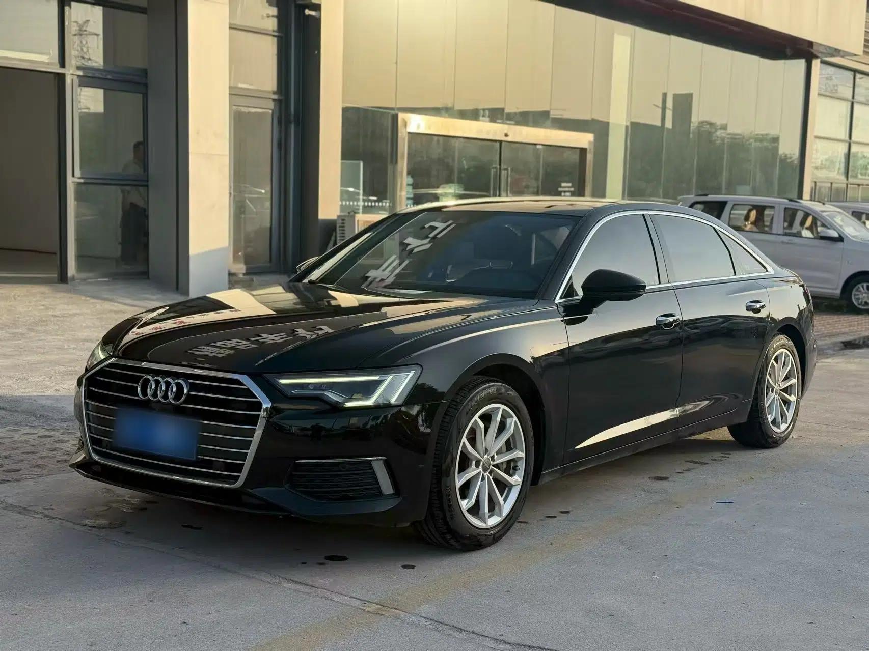 Audi A6L 2021 40 TFSI Luxury Prestige Edition — миниатюра 1