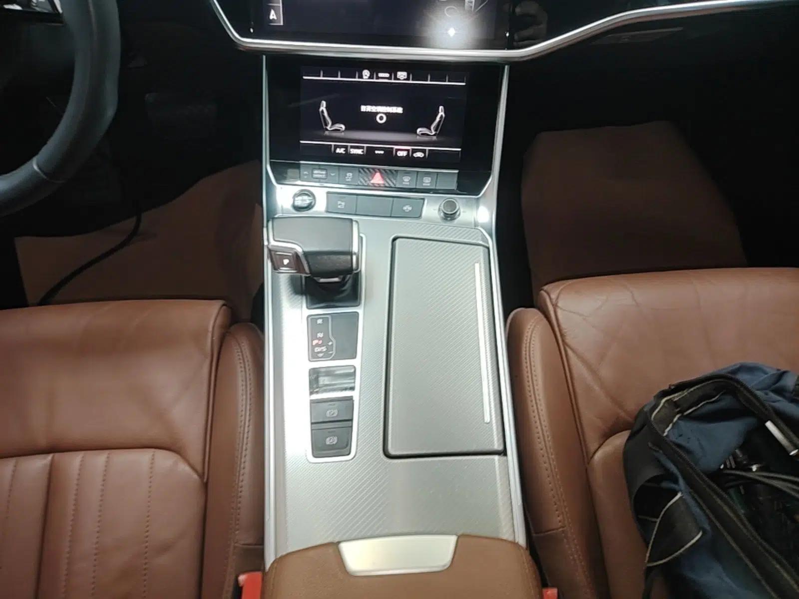 Audi A6L 2021 40 TFSI Luxury Prestige Edition — миниатюра 16