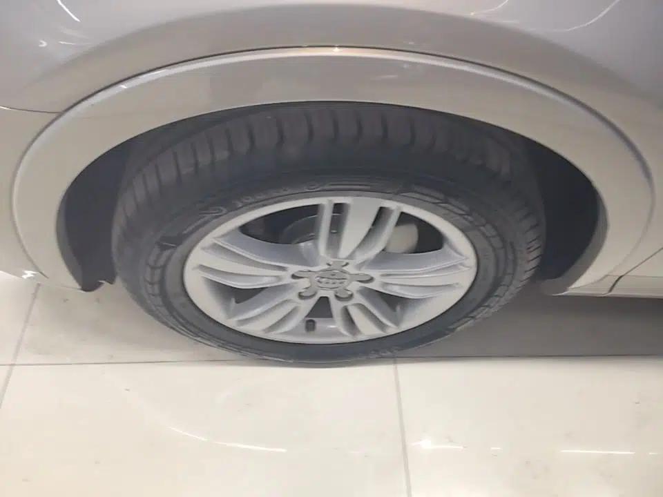 Audi Q3 2015 35 TFSI quattro Technology Edition — миниатюра 8