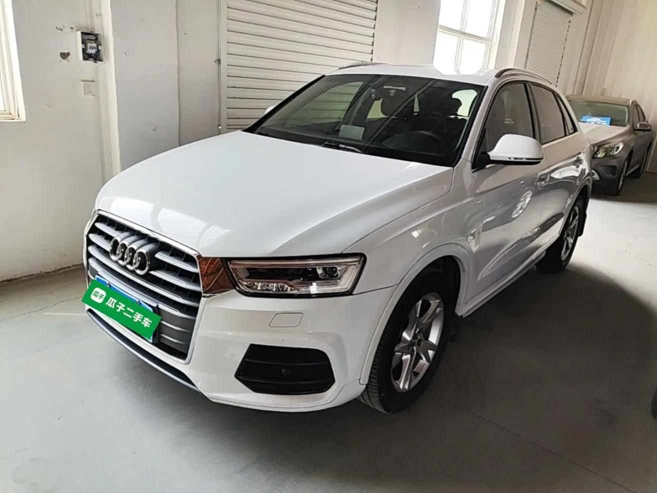 Audi Q3 2018 30th Anniversary Edition 35 TFSI Fashion Model — миниатюра 1