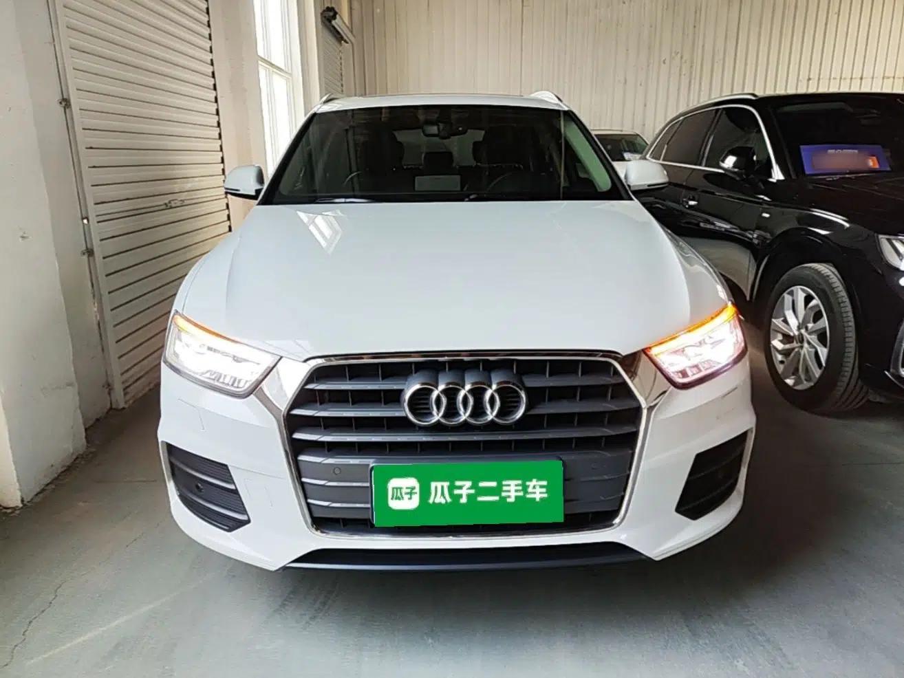 Audi Q3 2018 30th Anniversary Edition 35 TFSI Fashion Model — миниатюра 2