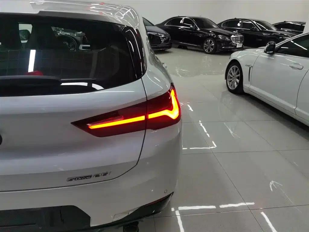 BMW X2 2021 Facelift sDrive25i Shadow Edition — миниатюра 8
