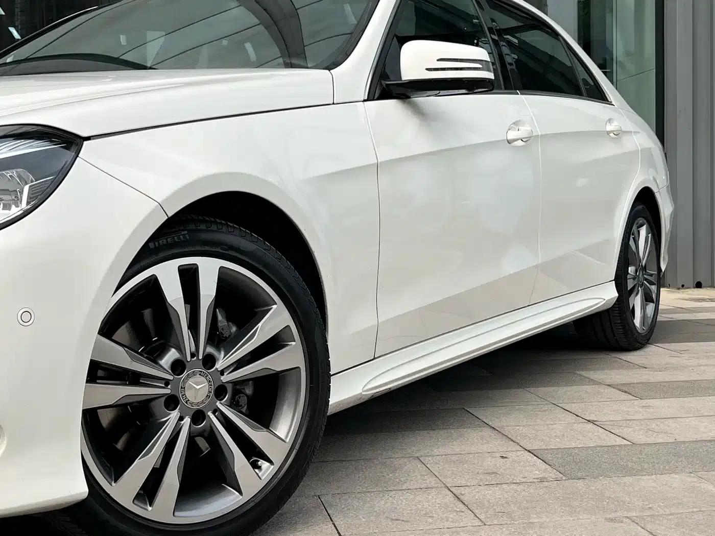 2015 Mercedes-Benz E-Class Facelift E 260 L Sport — миниатюра 2