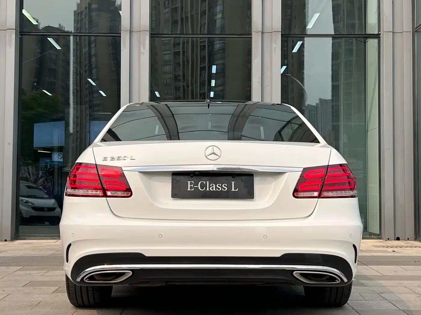 2015 Mercedes-Benz E-Class Facelift E 260 L Sport — миниатюра 11