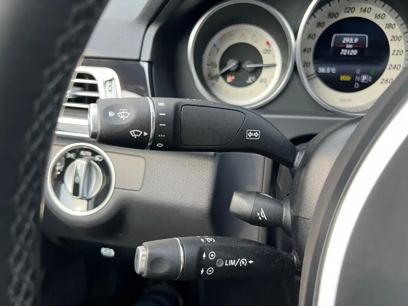 2015 Mercedes-Benz E-Class Facelift E 260 L Sport — миниатюра 33