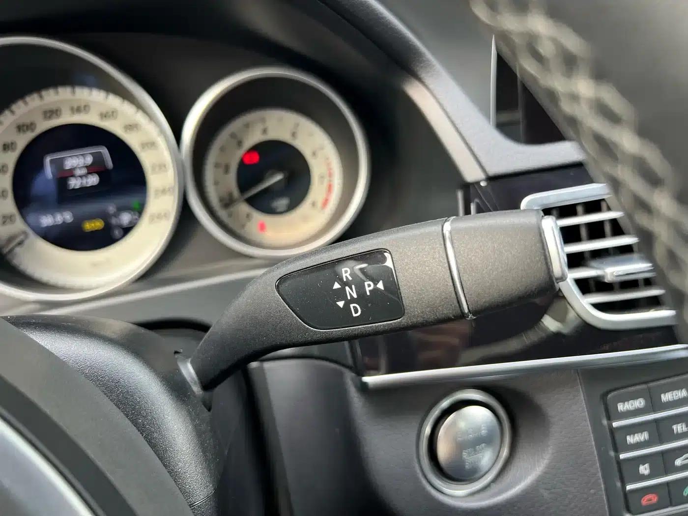 2015 Mercedes-Benz E-Class Facelift E 260 L Sport — миниатюра 34