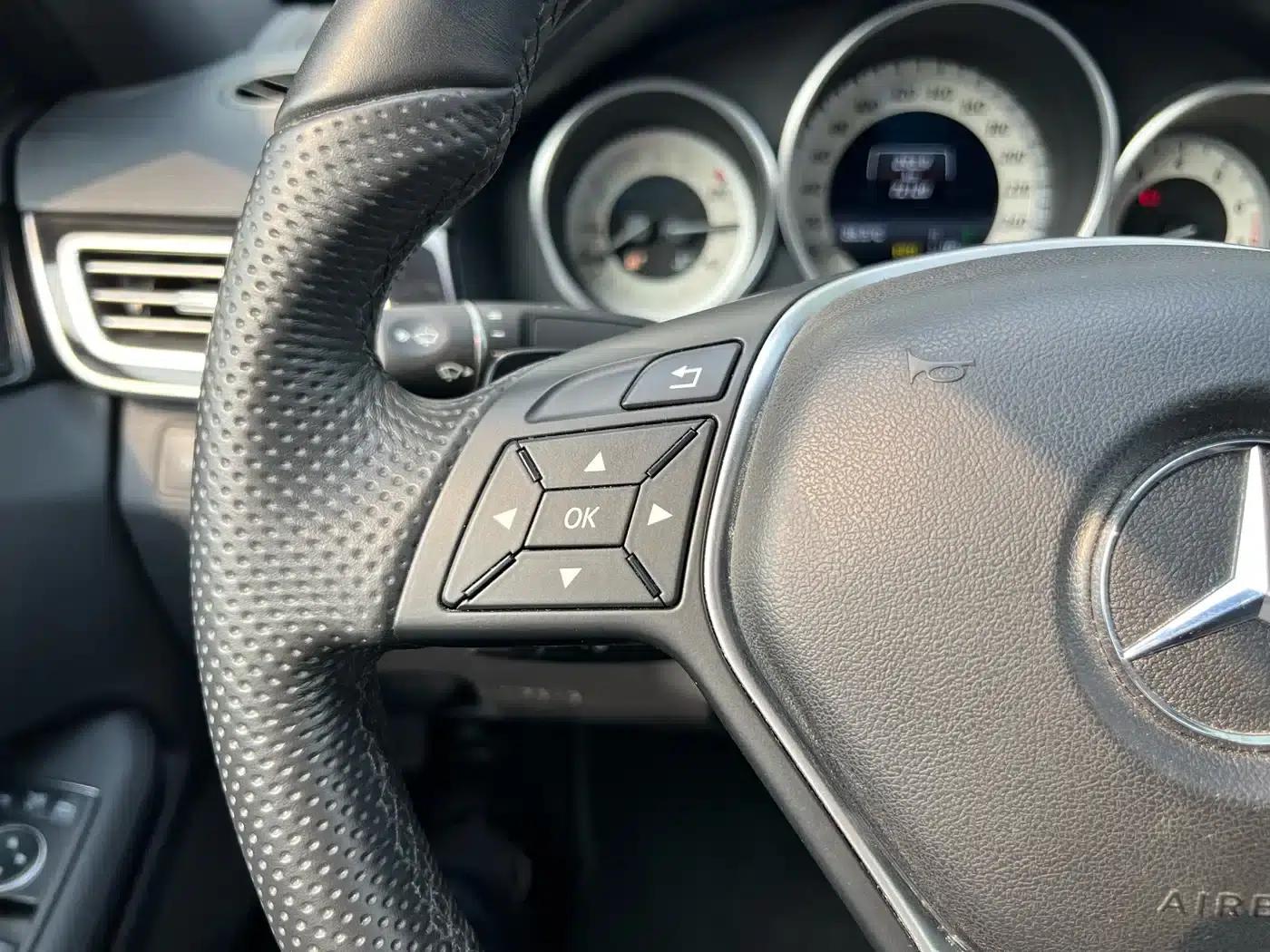 2015 Mercedes-Benz E-Class Facelift E 260 L Sport — миниатюра 36