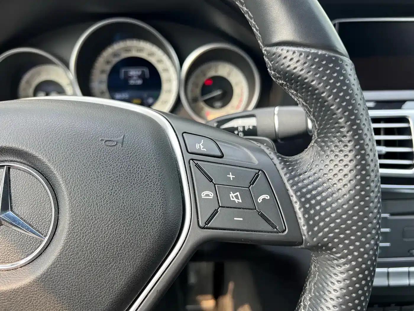 2015 Mercedes-Benz E-Class Facelift E 260 L Sport — миниатюра 37