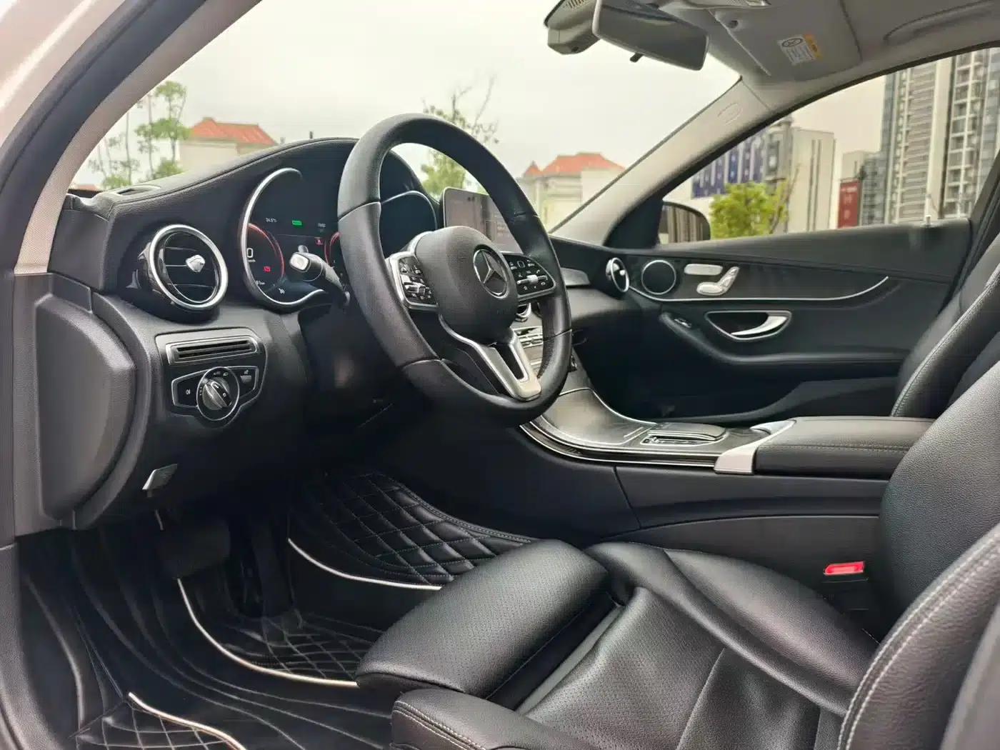 Mercedes-Benz C-Class 2019 C 260 L Sport Edition — миниатюра 4