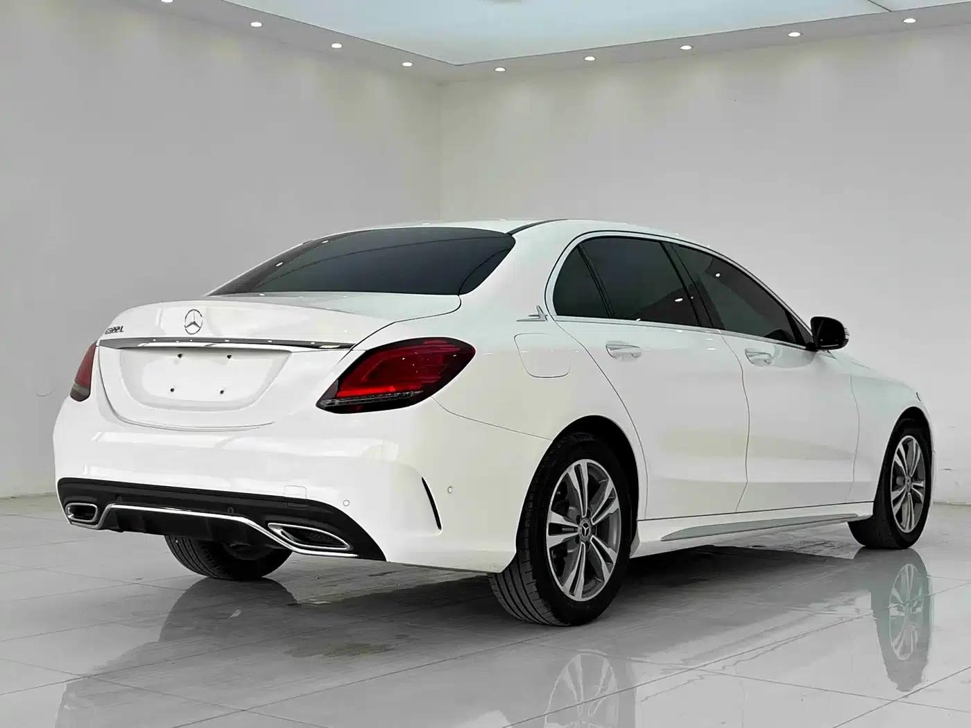 Mercedes-Benz C-Class 2020 Facelift C 200 L Fashion Model — миниатюра 12