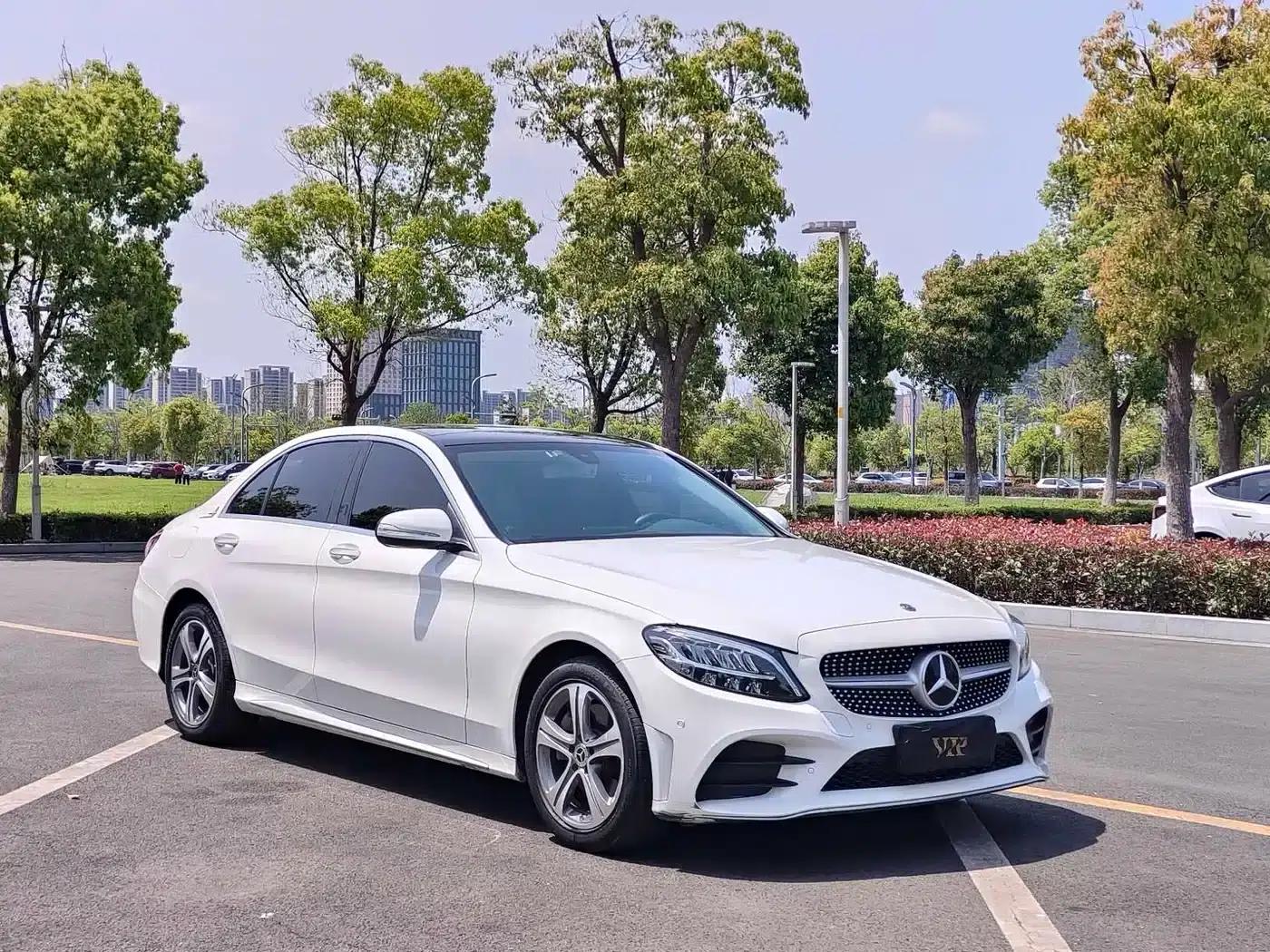 Mercedes-Benz C-Class 2020 Facelift C 260 L Sport Edition — миниатюра 1