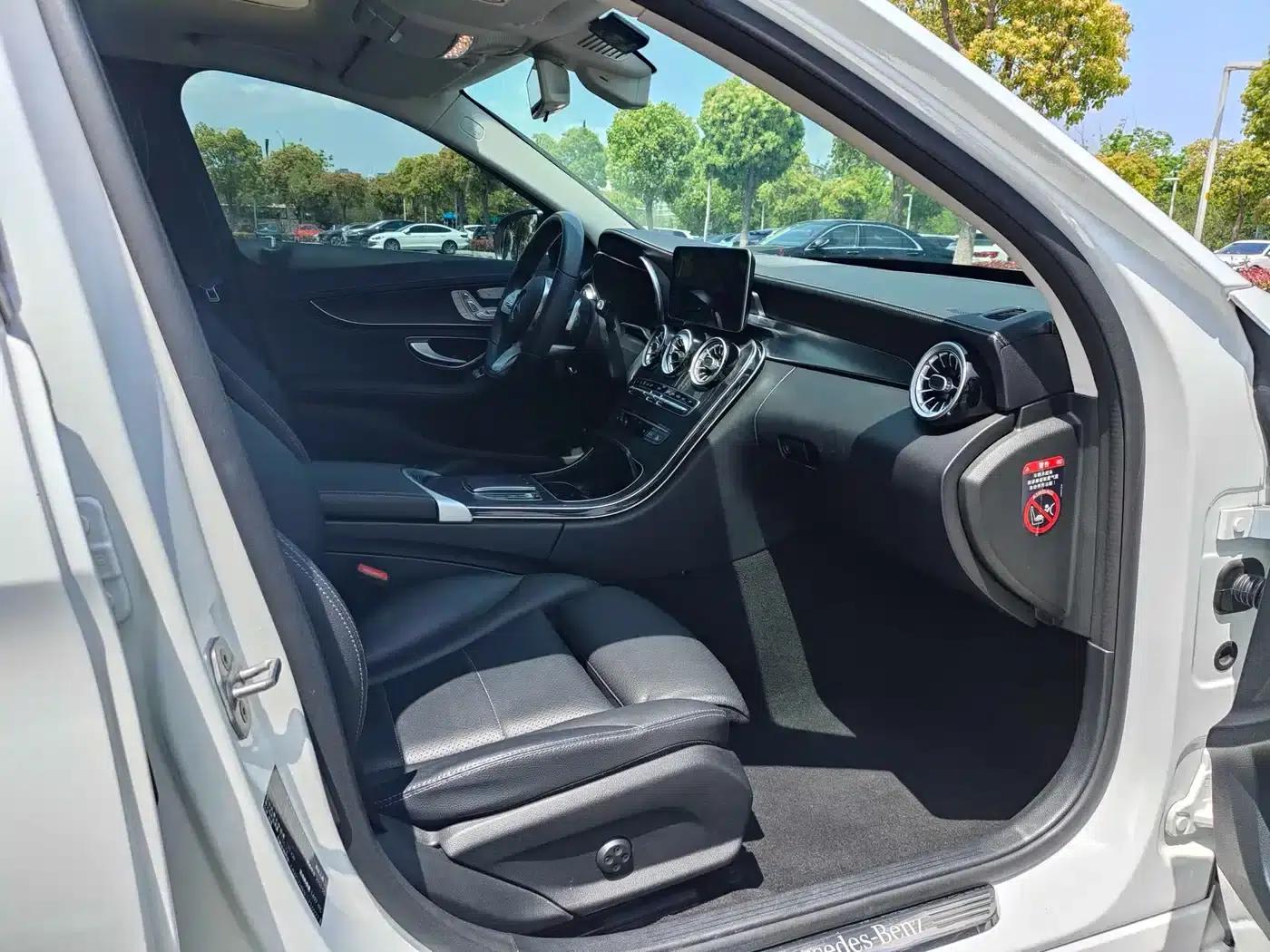 Mercedes-Benz C-Class 2020 Facelift C 260 L Sport Edition — миниатюра 11