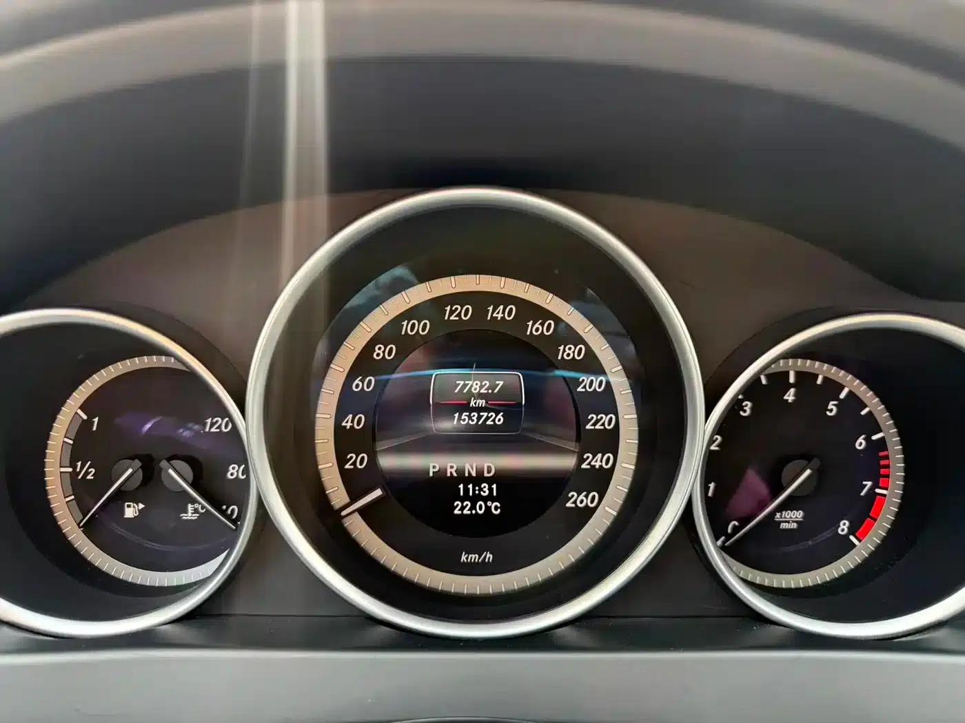 Mercedes-Benz C-Class 2013 C 180 CGI Classic — миниатюра 16