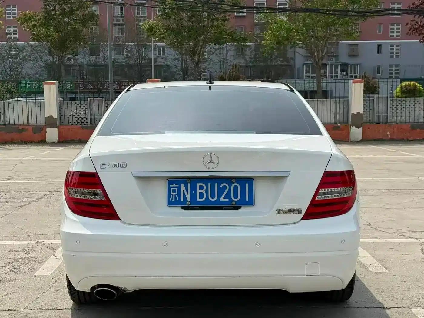 Mercedes-Benz C-Class 2013 C 180 CGI Classic — миниатюра 5