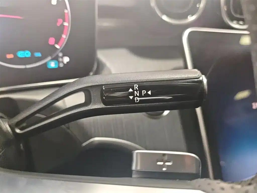 2022 Mercedes-Benz C-Class C 200 L Sport Edition — миниатюра 14