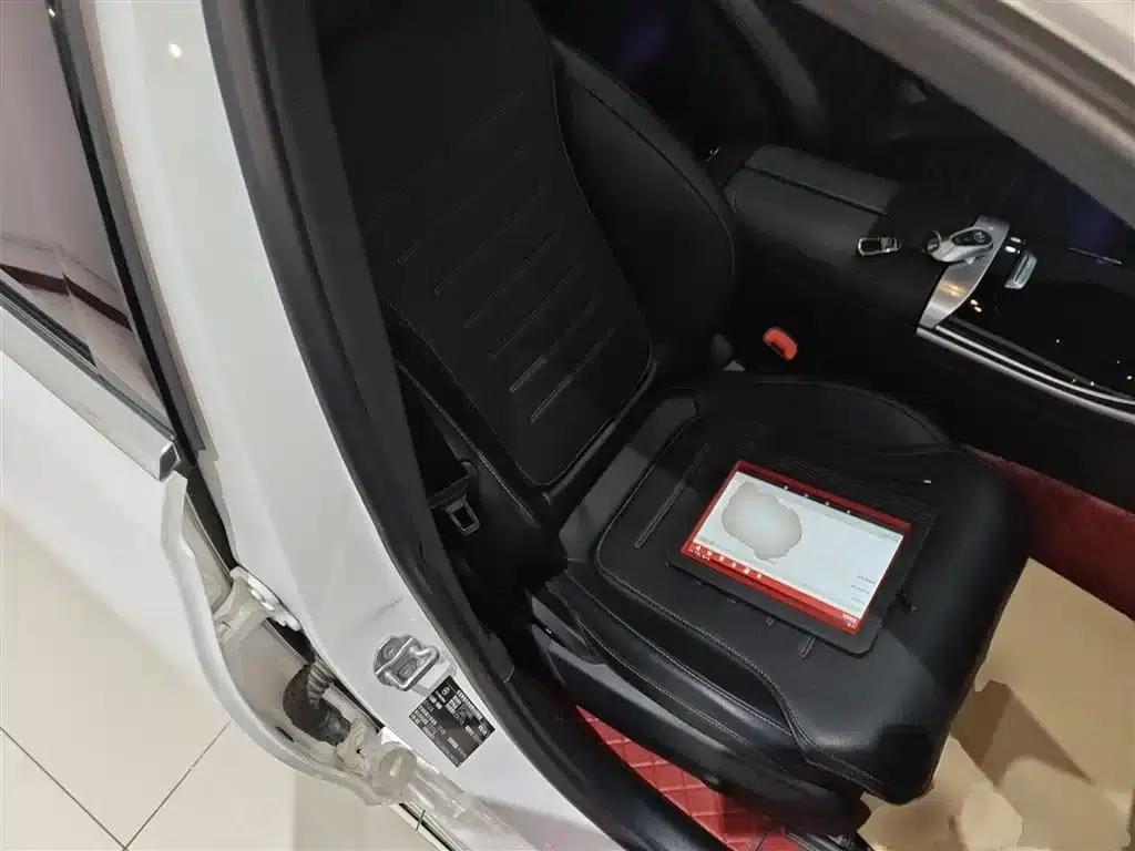 Mercedes-Benz C-Class 2022 Facelift C 200 L Sport Edition — миниатюра 25
