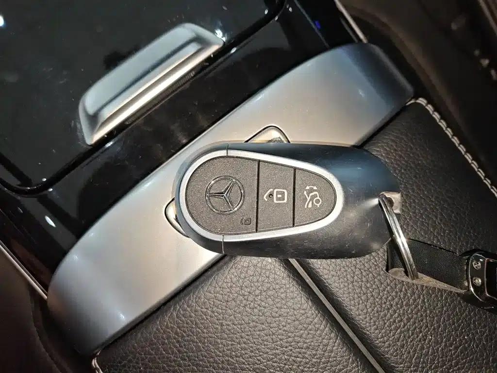 Mercedes-Benz C-Class 2022 Facelift C 200 L Sport Edition — миниатюра 9