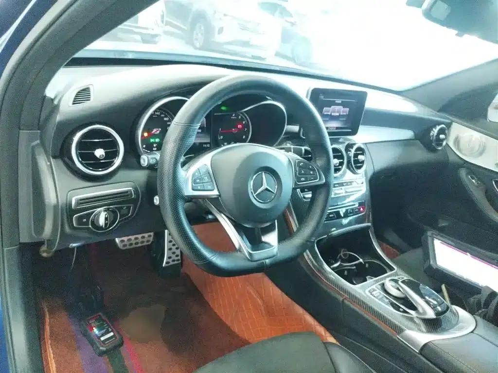 2017 Mercedes-Benz C-Class C 200 Sport Edition — миниатюра 12