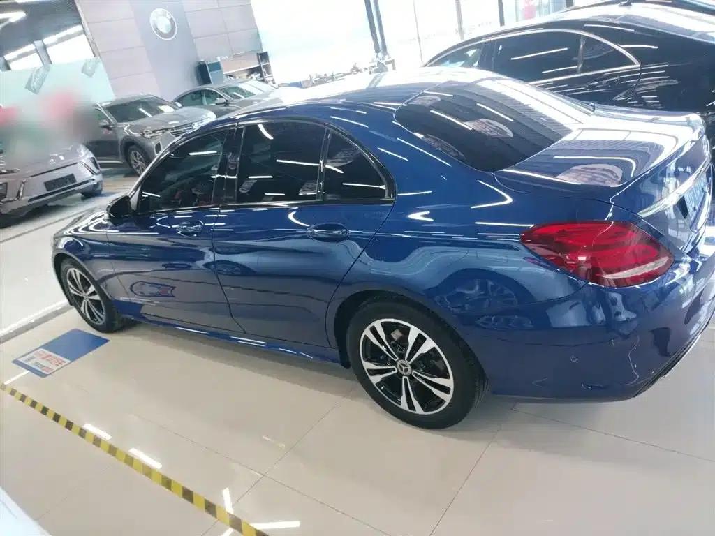 2017 Mercedes-Benz C-Class C 200 Sport Edition — миниатюра 21