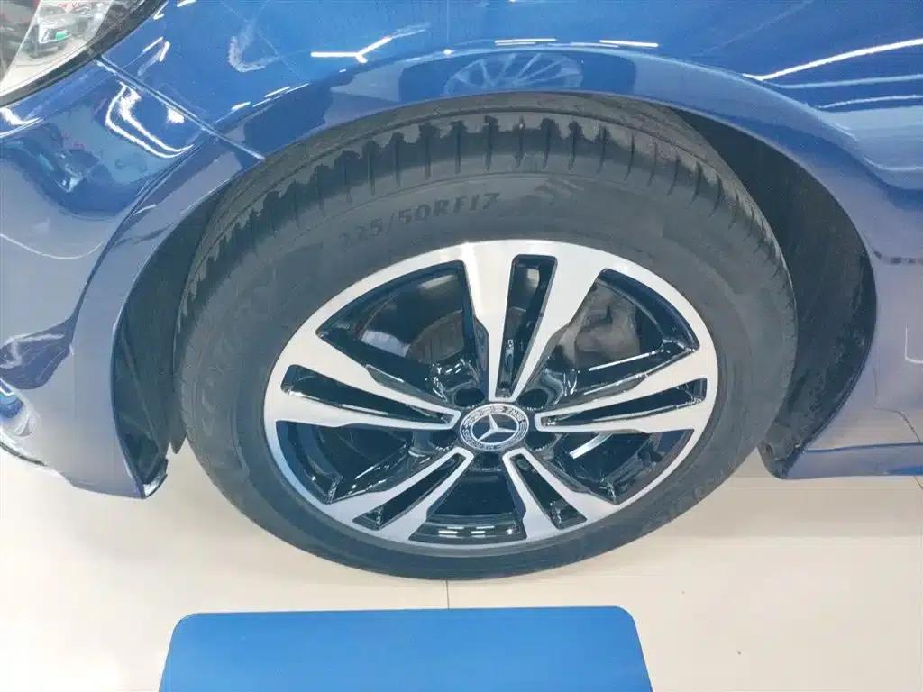 2017 Mercedes-Benz C-Class C 200 Sport Edition — миниатюра 25
