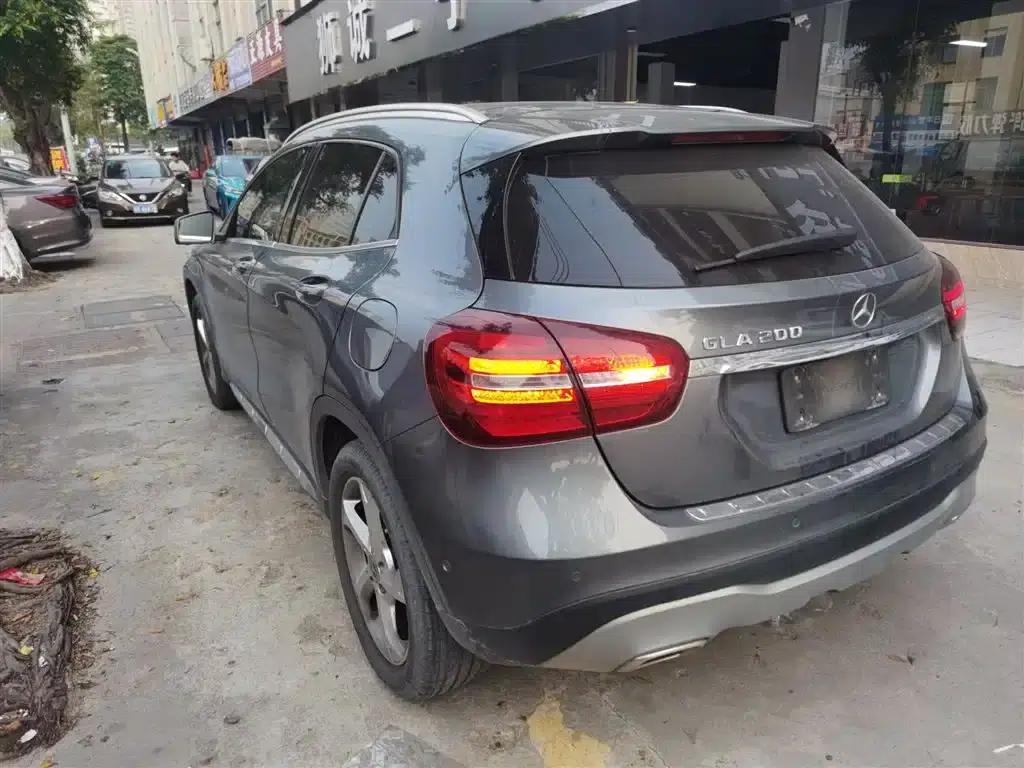 2019 Mercedes-Benz GLA 200 Dynamic — миниатюра 5