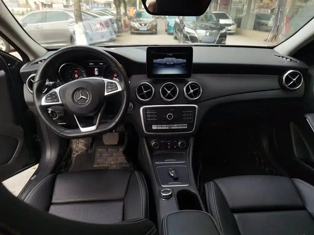2019 Mercedes-Benz GLA 200 Dynamic — миниатюра 10