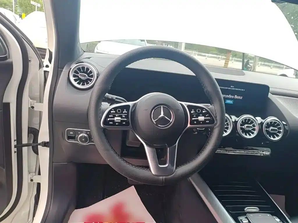 Mercedes-Benz GLA 2023 Facelift GLA 200 — миниатюра 11