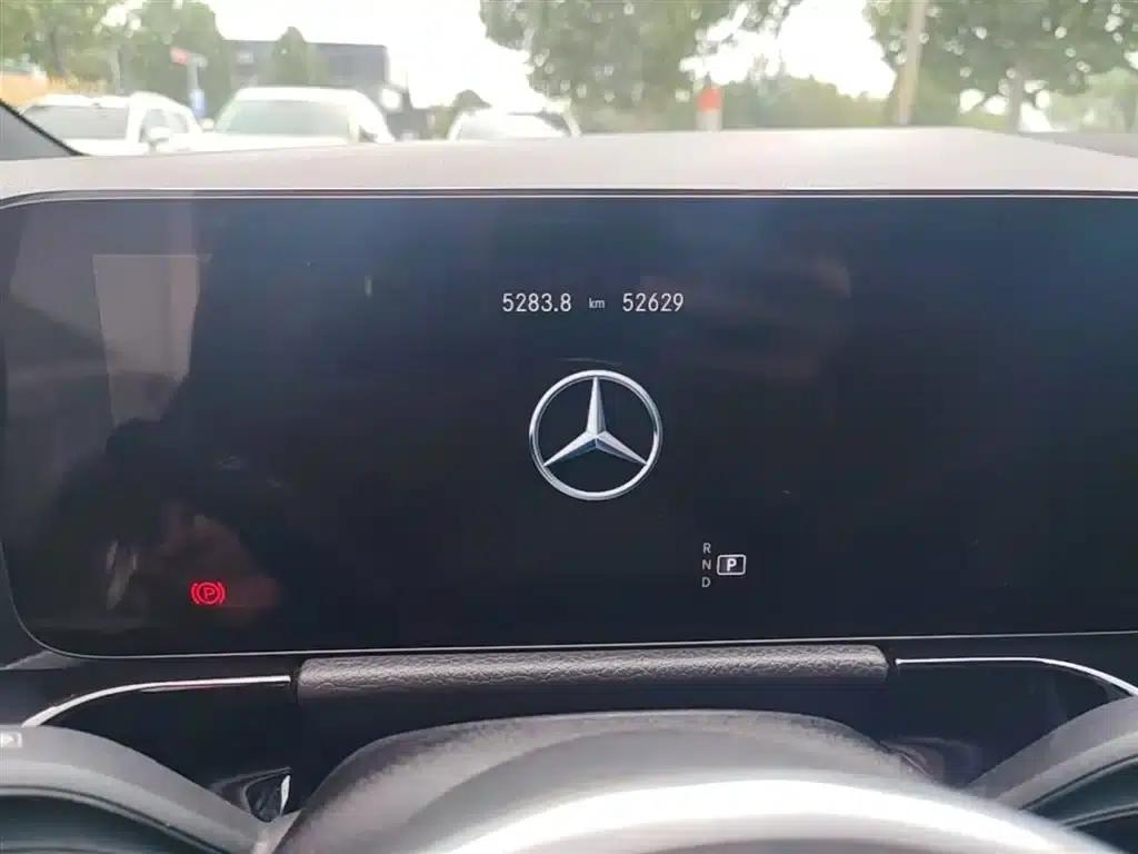 Mercedes-Benz GLA 2023 Facelift GLA 200 — миниатюра 12