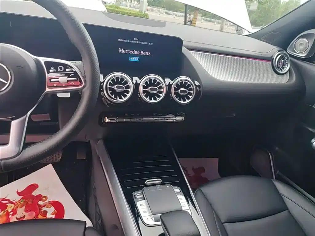 Mercedes-Benz GLA 2023 Facelift GLA 200 — миниатюра 13