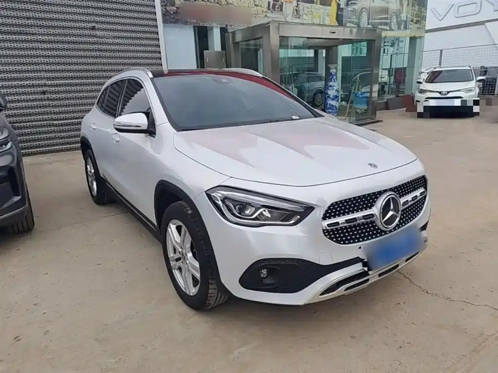 Mercedes-Benz GLA 2023 Facelift GLA 200 — миниатюра 4